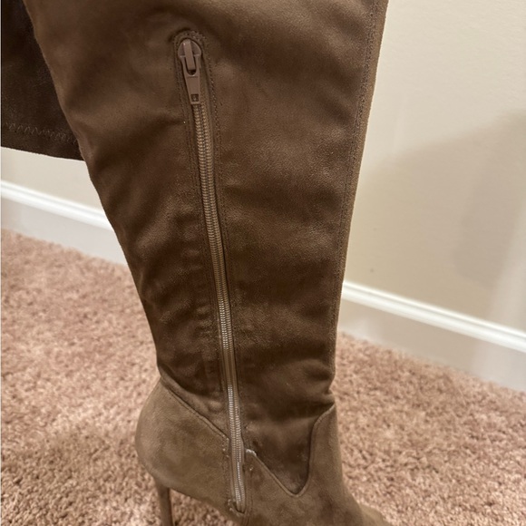 Peep-Toe OverTheKnee Boots - Picture 2 of 4